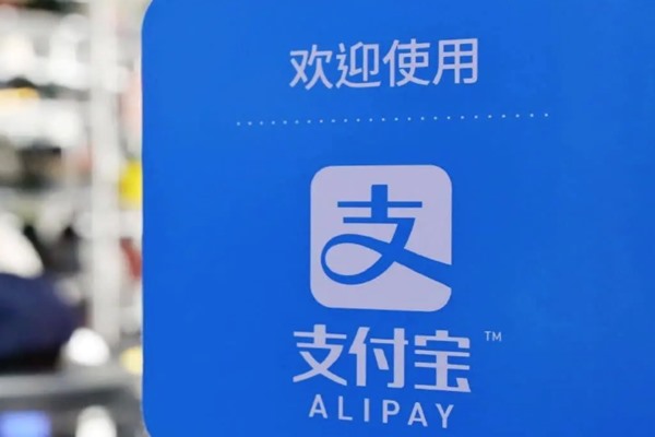 字节跳动的多闪，王欣的马桶MT，罗永浩的聊天宝那个会在未来10年中脱颖而出？